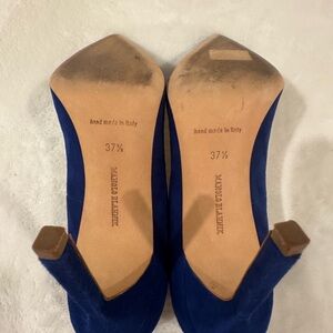 Manolo Blahnik Royal Blue Suede Heels